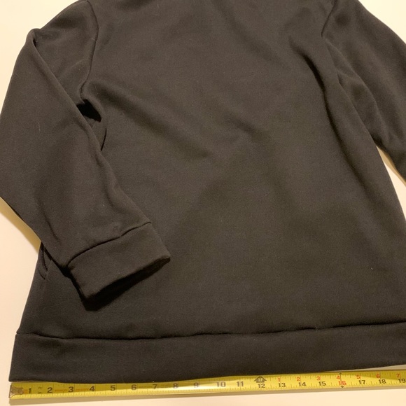 NWOT MEN’S MUKE HOODIE. - Picture 11 of 12